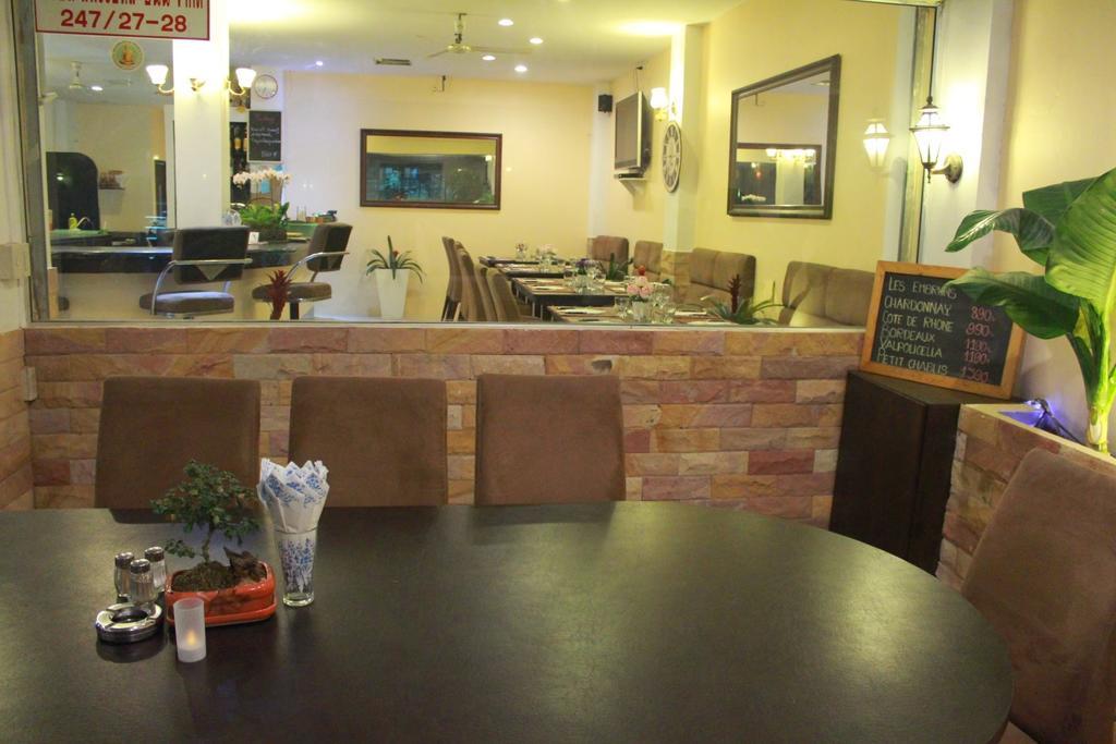Le Parrots-Inn Jomtien Exterior foto